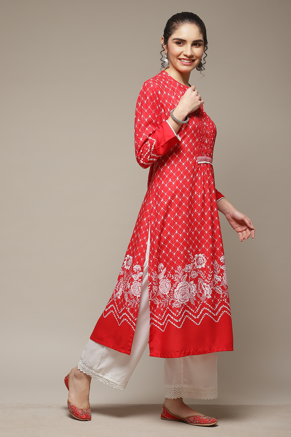 Red LIVA Straight Kurta image number 5